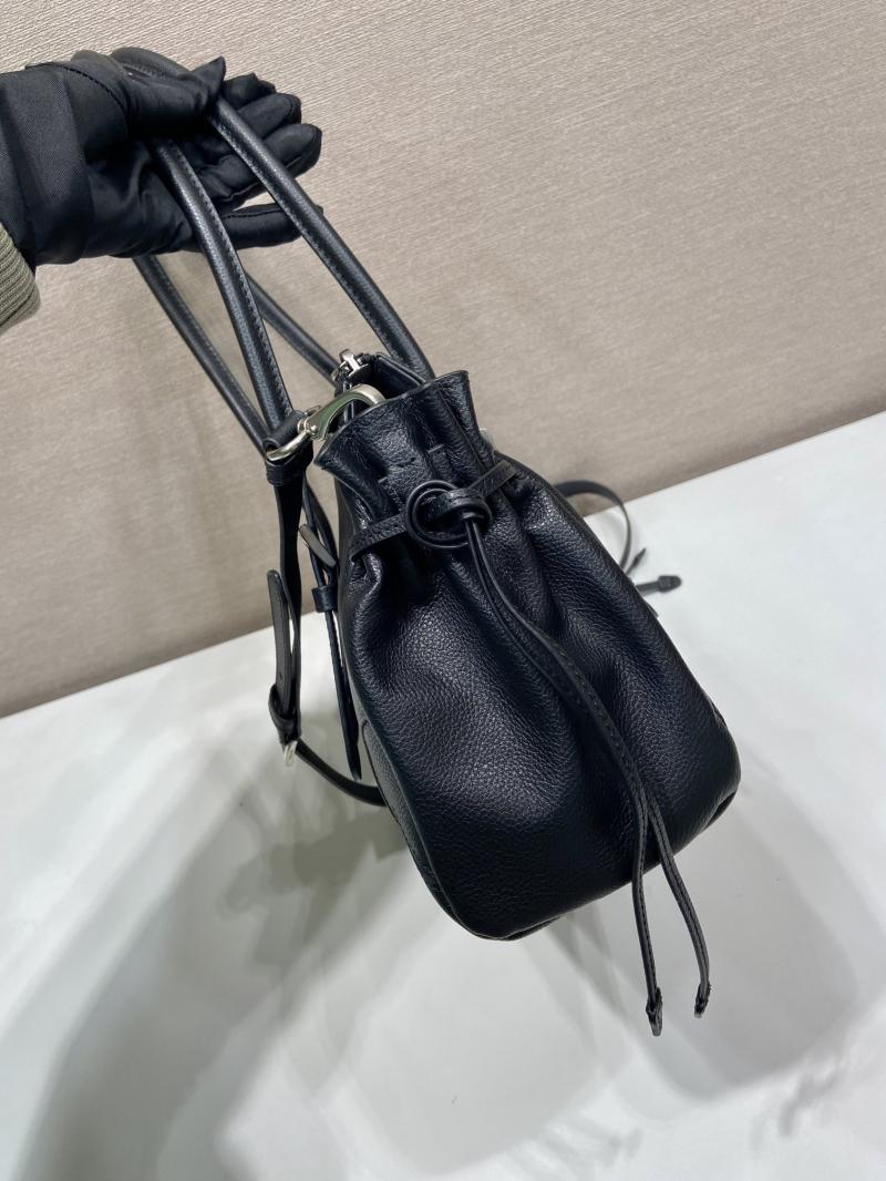 Prada Bonnie medium antiqued leather tote bag Black 1BG628