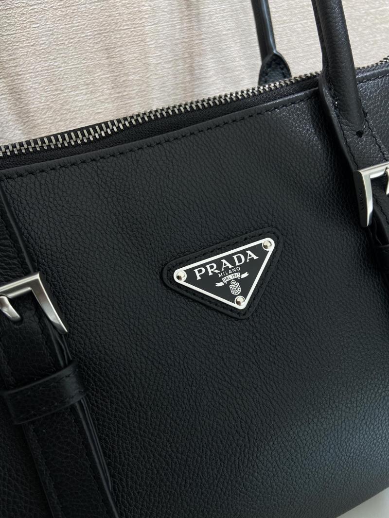 Prada Bonnie medium antiqued leather tote bag Black 1BG628