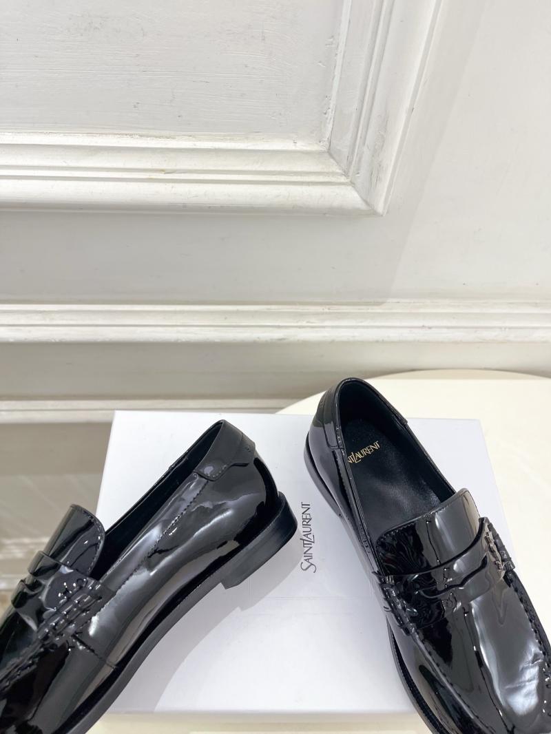 Saint Laurent Loafers DGL010913