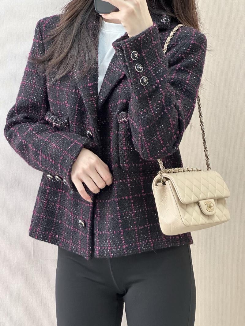 Small Chanel Flap Bag Beige A01116